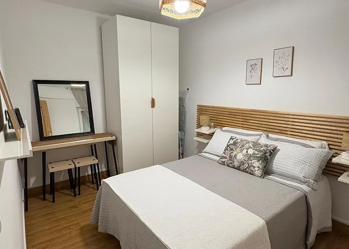 Casco Antiguo 1 Апартаменты Леон